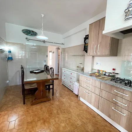 Vila Moinho Vila *